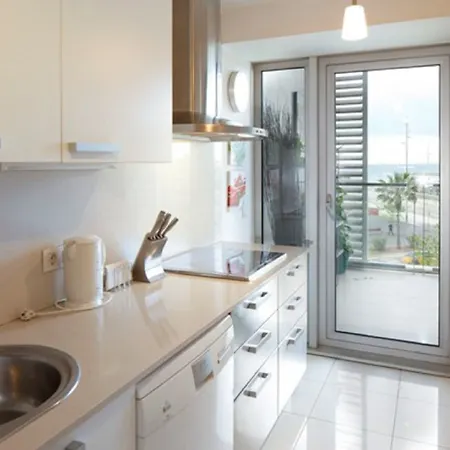 Stylish Apartment *