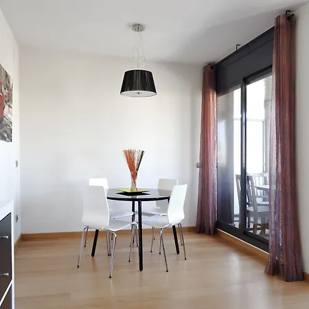 Stylish Apartment *